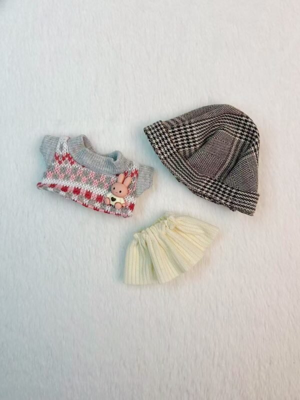 Bunny Knitwear Set for 17cm Dolls | Sweater + Hat + Pants
